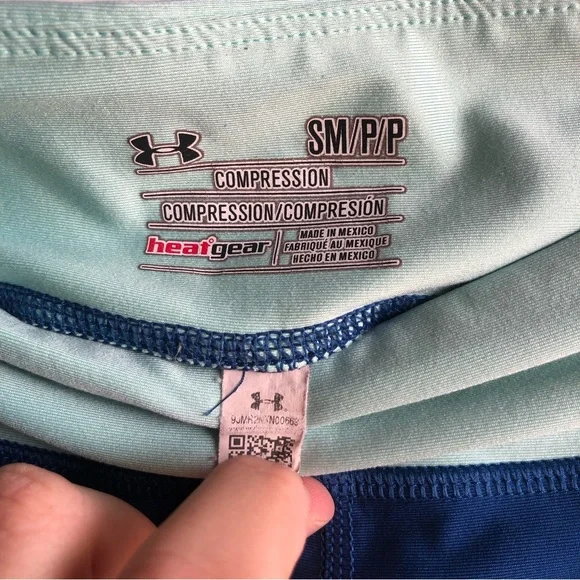 Under Armour compression pants size S - Picture 2 of 4